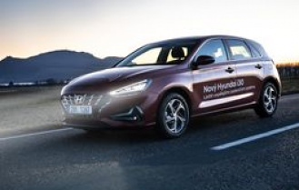 Posvítili jsme si na nový Hyundai i30 N Line. 🚗 Sportovní provedení, dynamický výkon, jedinečný design. 💪 Víc info najdete na autobalvin.hyundai.cz/modely/i30-n-line-2020