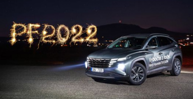 Za celý tým Auto BALVIN přejeme, ať vás všechny cesty v roce 2022 zavedou do vysněného cíle! Šťastný nový rok! 🎉